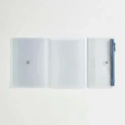 Daigo | Funda Estuche de Plástico Isshoni A6 Clear Blue