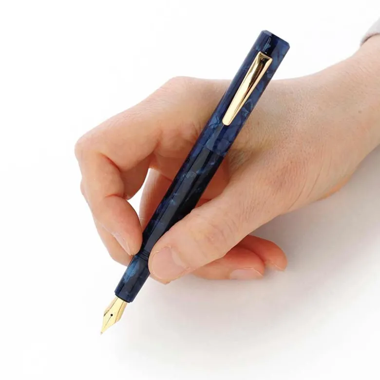 Hightide | Pluma Estilográfica Marbled Attaché Navy (F)