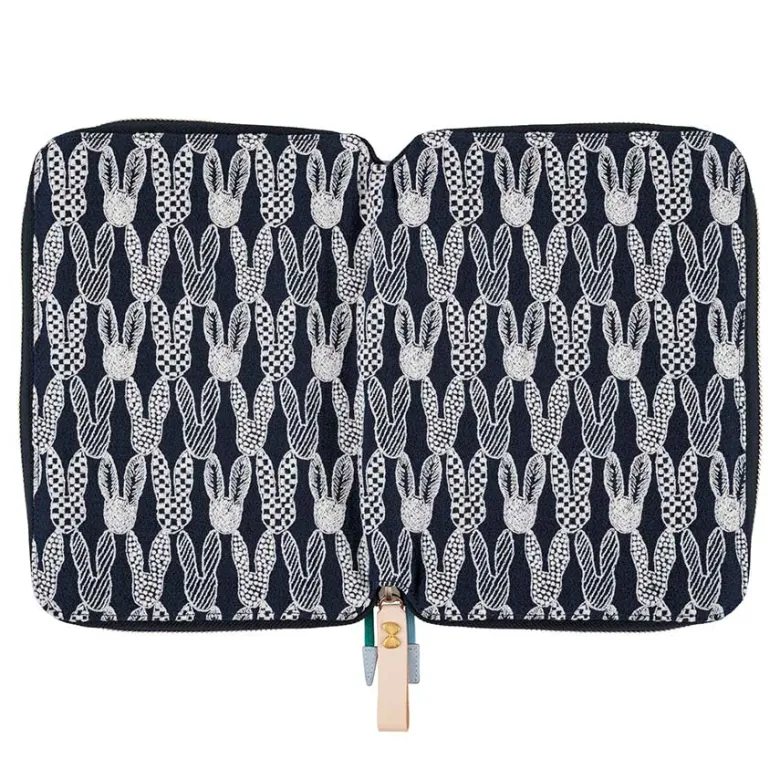 Hobonichi | Agenda Hobonichi Cousin A5 Mina Perhonen: Pomppia (Light Blue) 2027