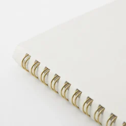 Midori | Cuaderno Anillas Color A5 Puntos White