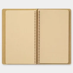 Traveler's Company | Cuaderno con Espiral A5 Slim Papel Kraft